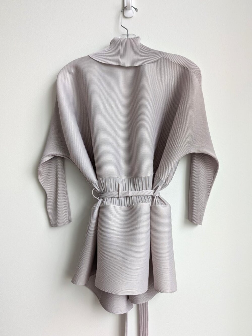 ICONE (Simons) Ribbed Kimono Jacket | One Size - Picture 4 of 8